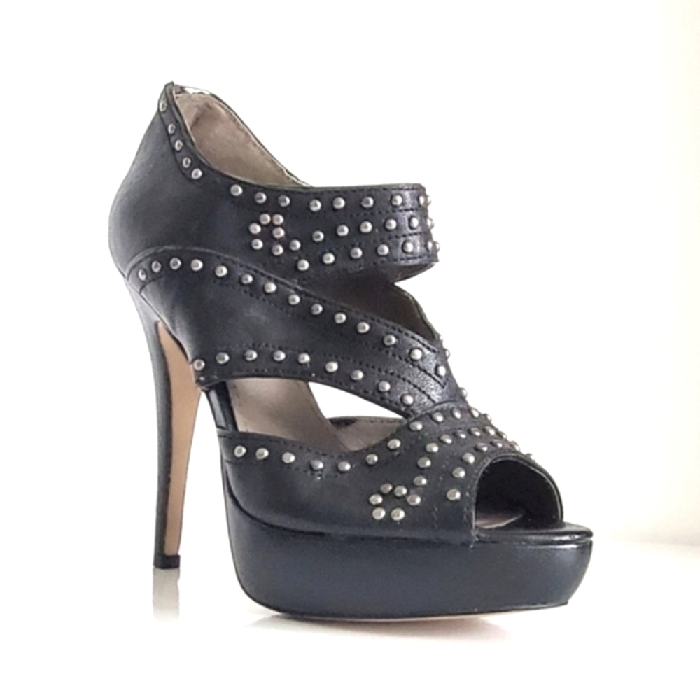 Vince Camuto Caged Studded Punk Platform Heel Ankle Boots "Mabels" Size 36